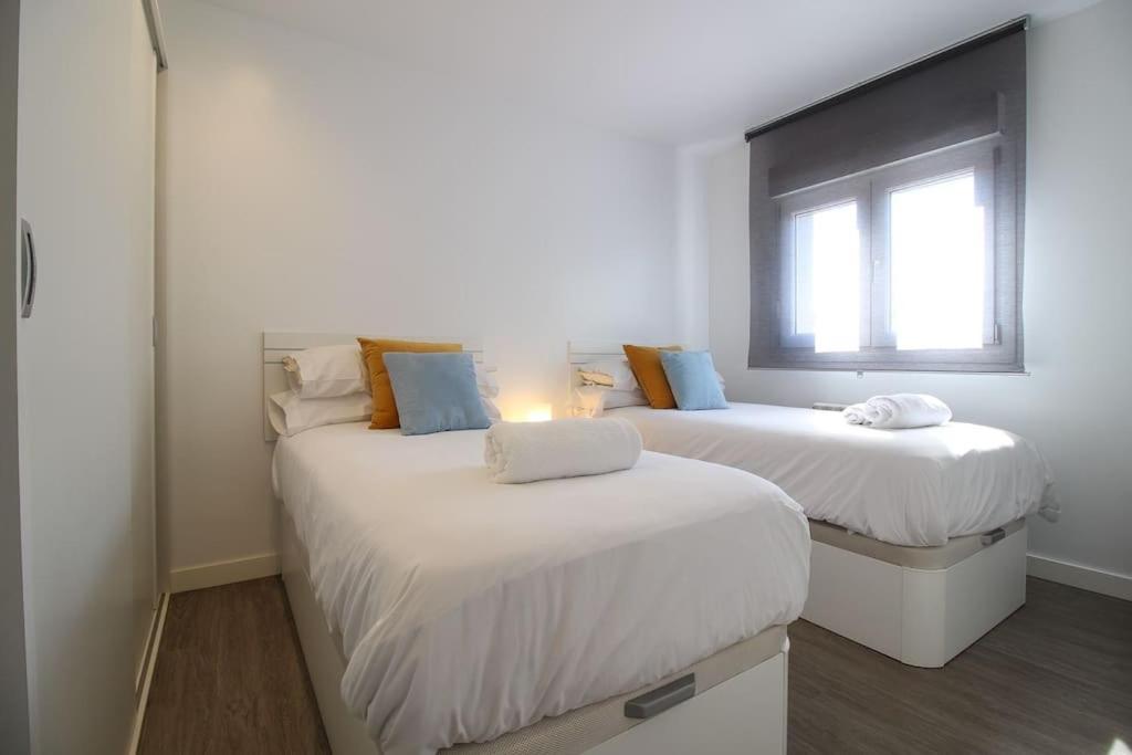Apartamento En Santander Con Aparcamiento מראה חיצוני תמונה